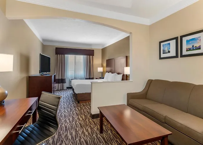 Comfort Suites Salem